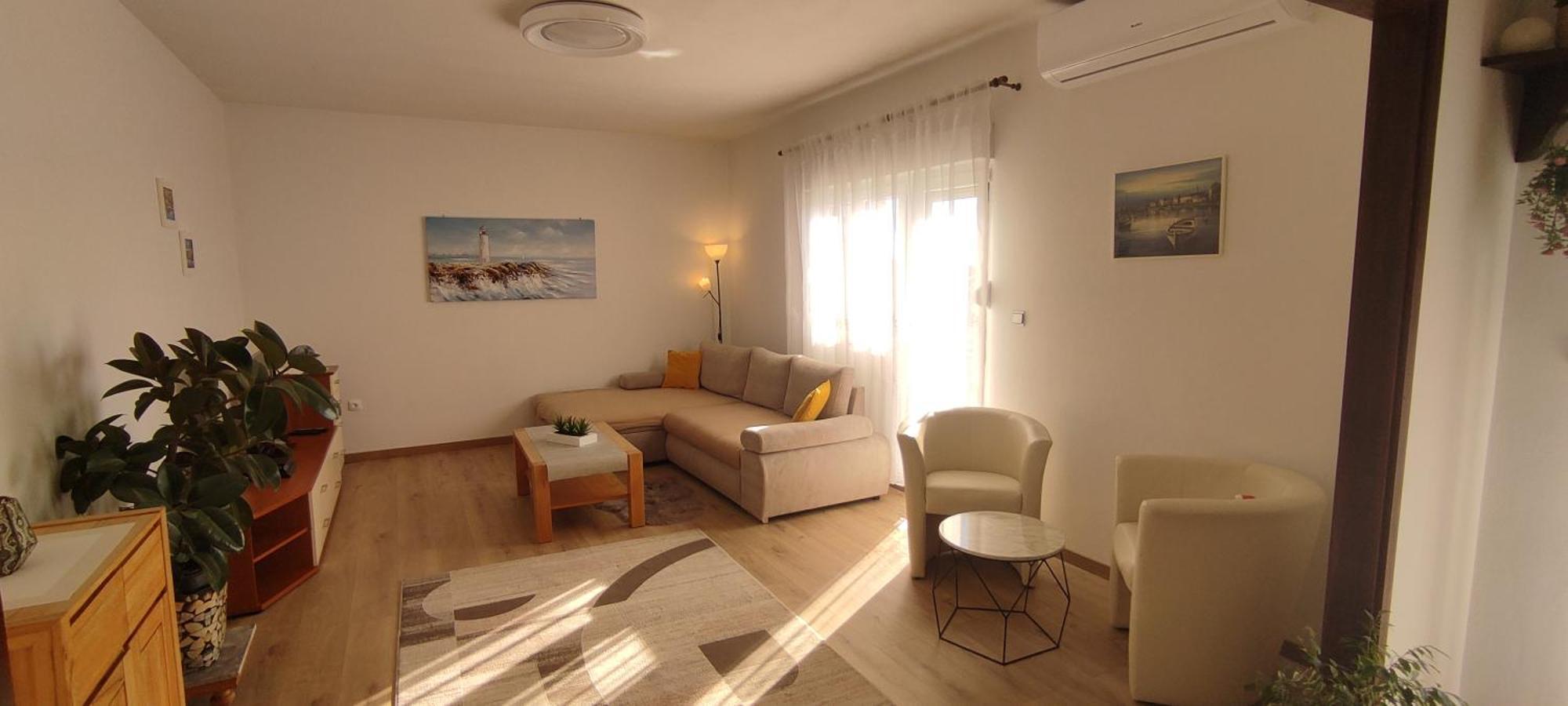Apartmani Mila A1 & A2 & 3 Трогір Екстер'єр фото