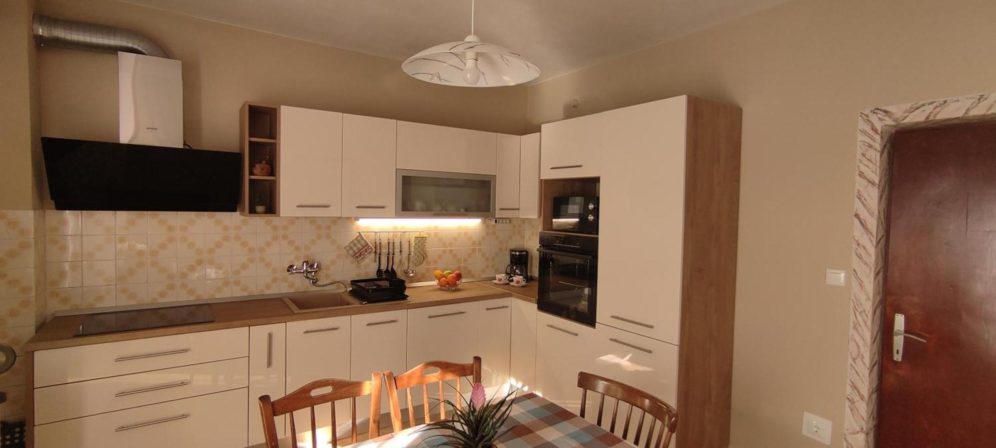 Apartmani Mila A1 & A2 & 3 Трогір Екстер'єр фото